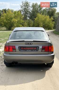 Седан Audi 100 1991 в 
