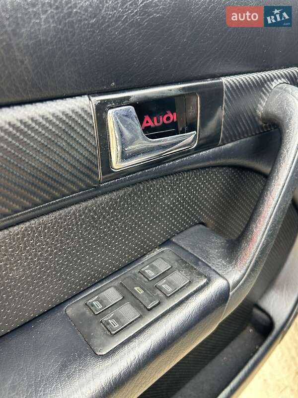 Седан Audi 100 1991 в Сумах
