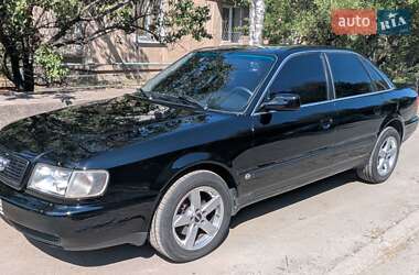 Седан Audi 100 1994 в 