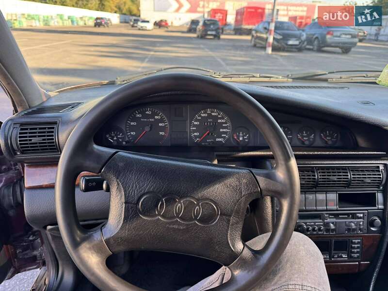 Седан Audi 100 1993 в Кременчуге