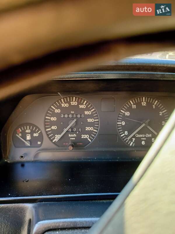 Седан Audi 100 1985 в Чернигове