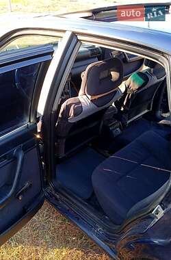 Седан Audi 100 1993 в 