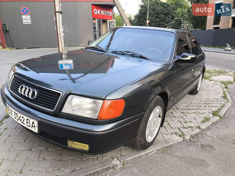 Седан Audi 100 1992 в 