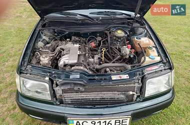 Седан Audi 100 1992 в 