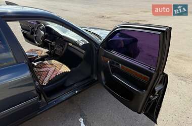 Седан Audi 100 1991 в 