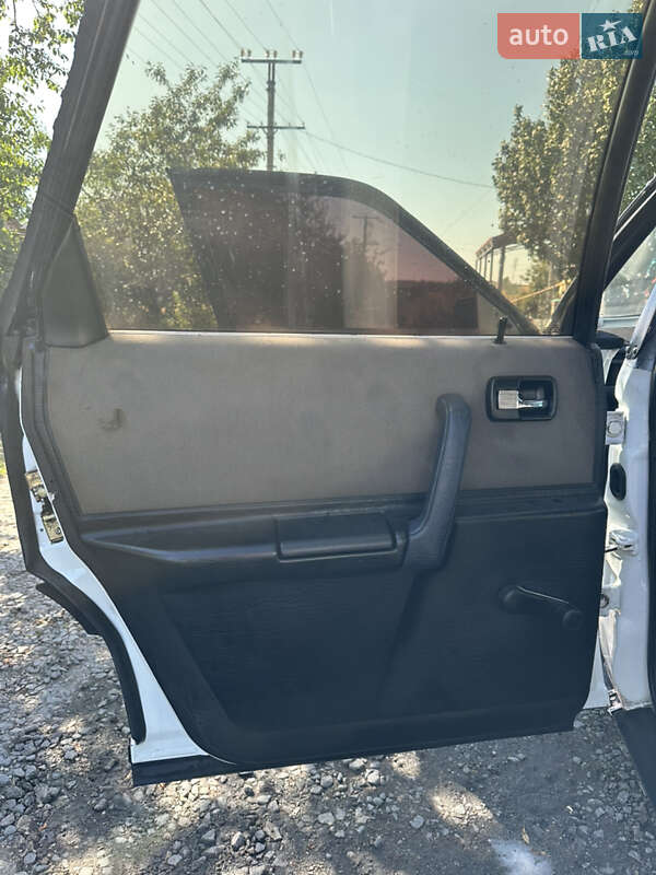 Седан Audi 100 1986 в Светловодске фото 11 Седан Audi 100 1986 в Светловодске