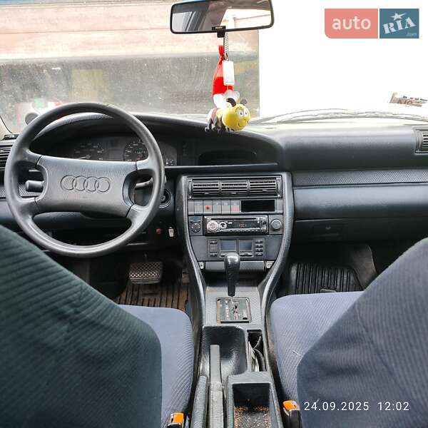 Седан Audi 100 1991 в Киеве