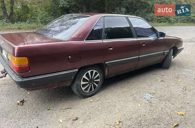 Седан Audi 100 1988 в 
