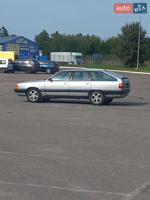 Универсал Audi 100 1989 в Львове