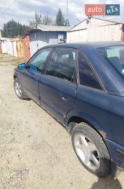 Седан Audi 100 1994 в 