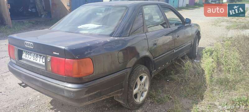 Седан Audi 100 1994 в Дрогобыче