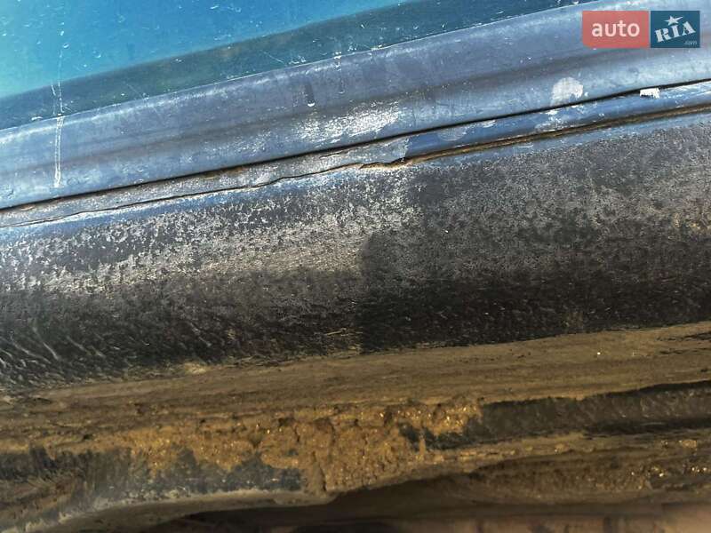 Седан Audi 100 1993 в Бершаді
