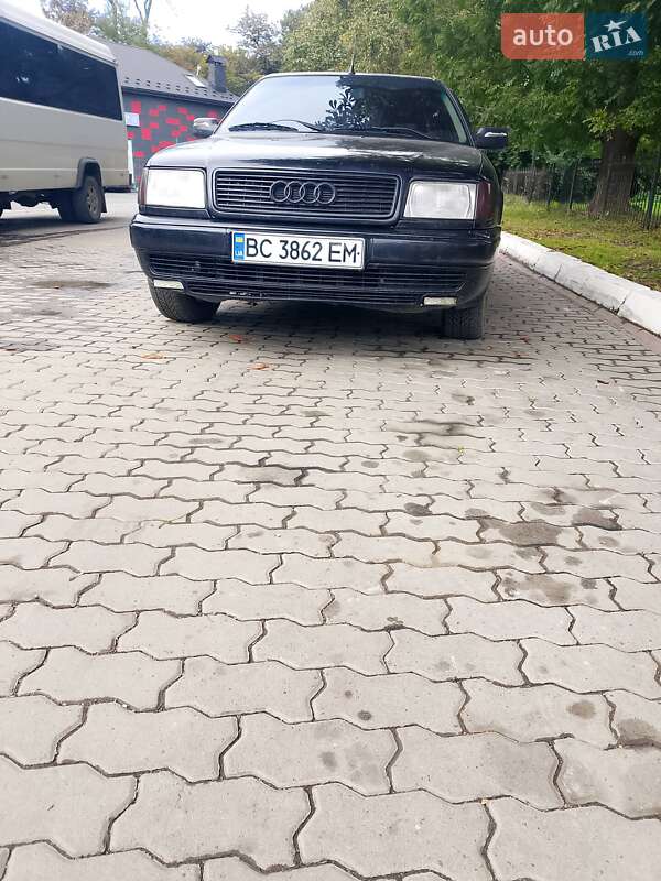 Audi 100 1992