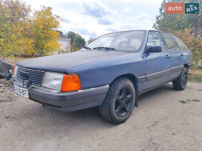 Универсал Audi 100 1983 в Днепре
