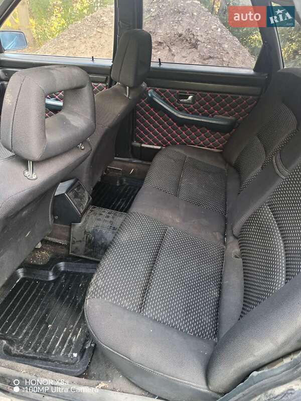 Audi 100, photos from the listing