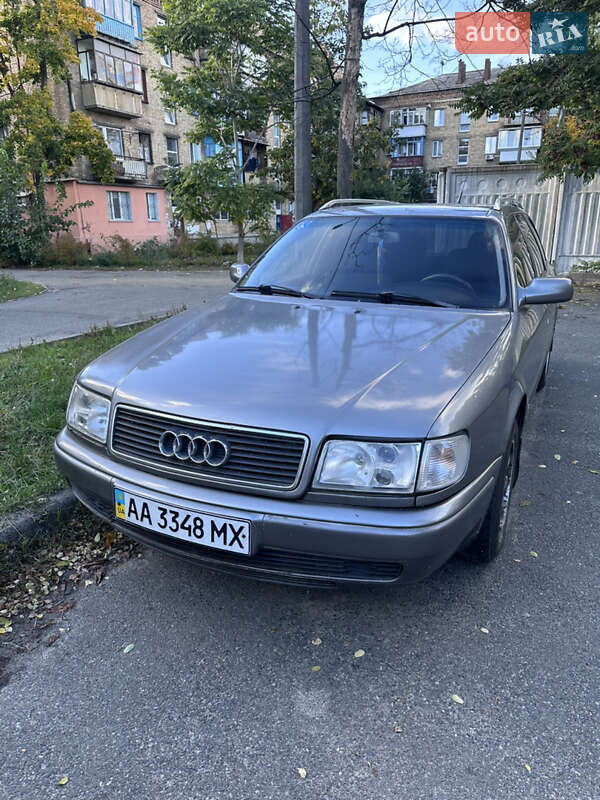 Універсал Audi 100 1992 в 