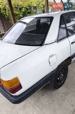 Седан Audi 100 1986 в  фото 5 Седан Audi 100 1986 в