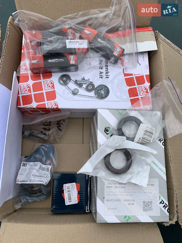 Седан Audi 100 1988 в Киеве