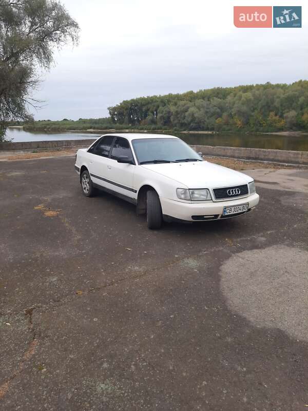 Седан Audi 100 1993 в 