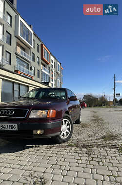 Седан Audi 100 1991 в Чорткові
