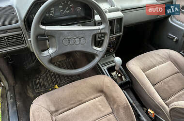 Седан Audi 100 1982 в  фото 5 Седан Audi 100 1982 в