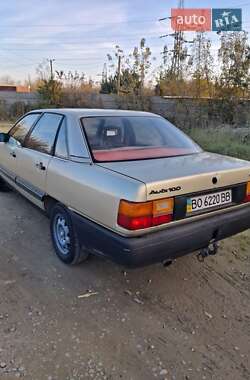 Седан Audi 100 1986 в 
