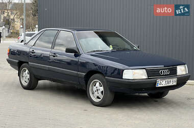 Седан Audi 100 1986 в Луцьку
