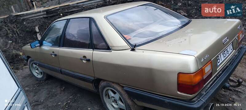 Седан Audi 100 1987 в Лубнах