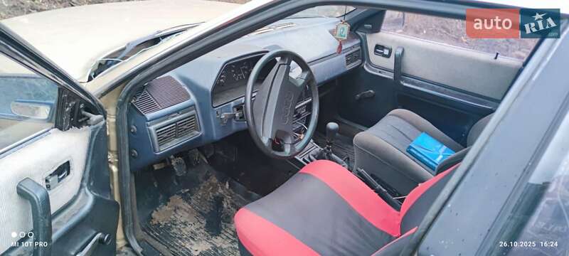 Седан Audi 100 1987 в Лубнах