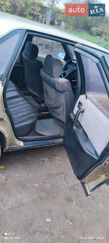 Седан Audi 100 1987 в Лубнах