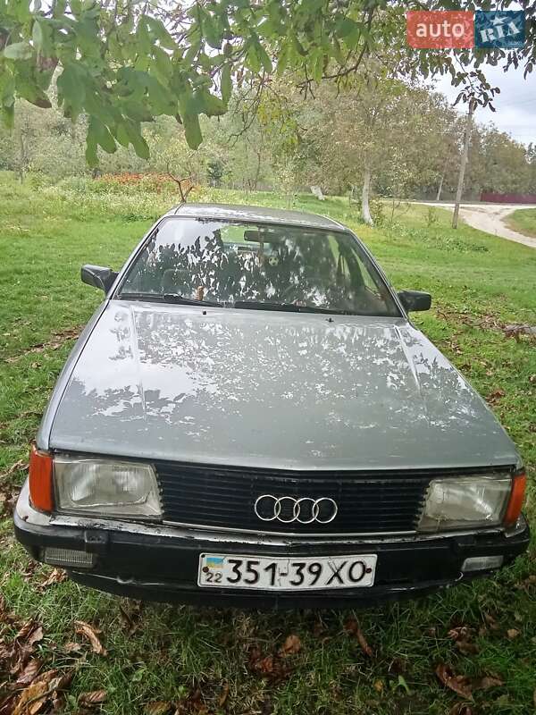 Седан Audi 100 1983 в Хмельницькому фото 4 Седан Audi 100 1983 в Хмельницькому