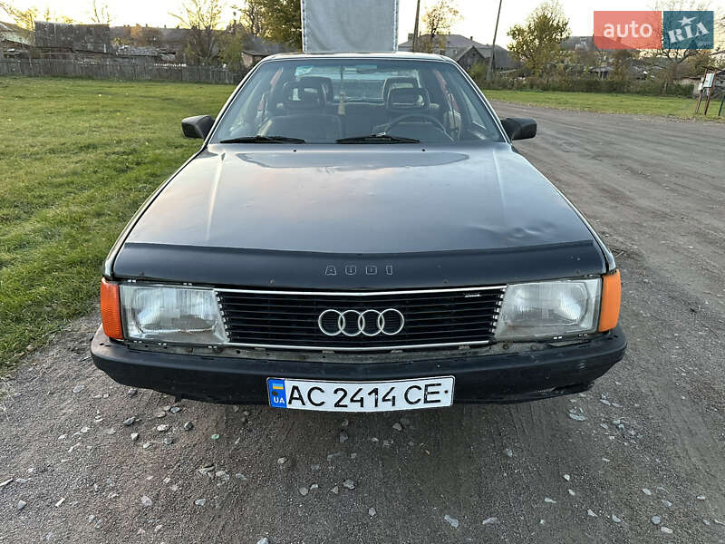 Седан Audi 100 1985 в Любомле фото 3 Седан Audi 100 1985 в Любомле
