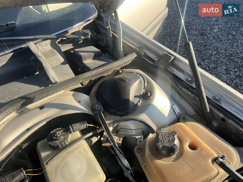 Седан Audi 100 1986 в Луцке фото 13 Седан Audi 100 1986 в Луцке