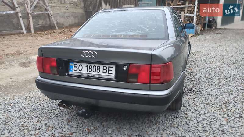 Седан Audi 100 1991 в Чорткове