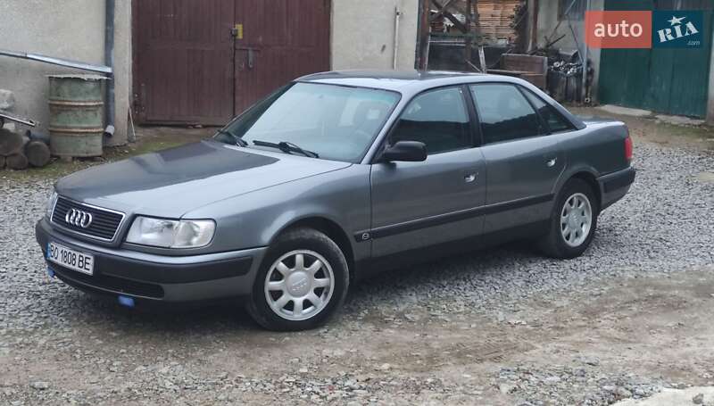 Седан Audi 100 1991 в Чорткове