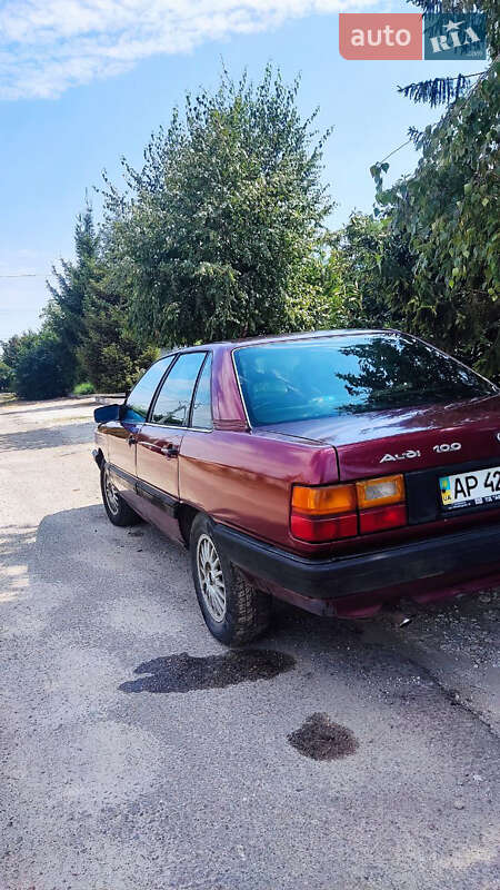 Седан Audi 100 1987 в Запорожье