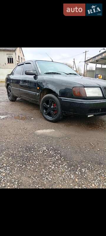 Седан Audi 100 1992 в Рудки