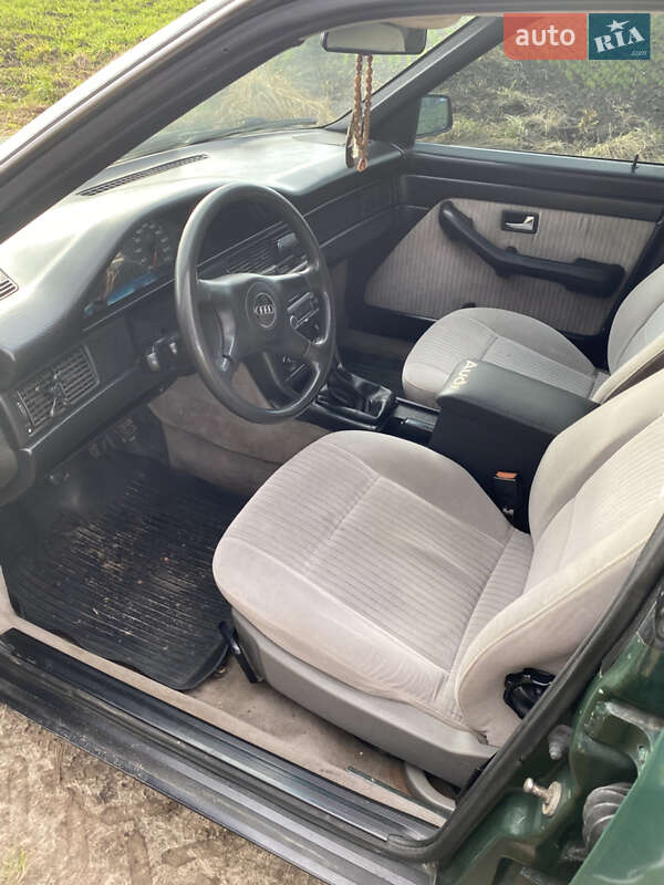 Седан Audi 100 1990 в Ровно