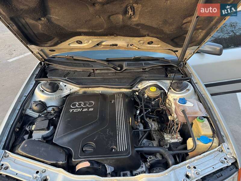 Седан Audi 100 1991 в Славуті фото 2 Седан Audi 100 1991 в Славуті