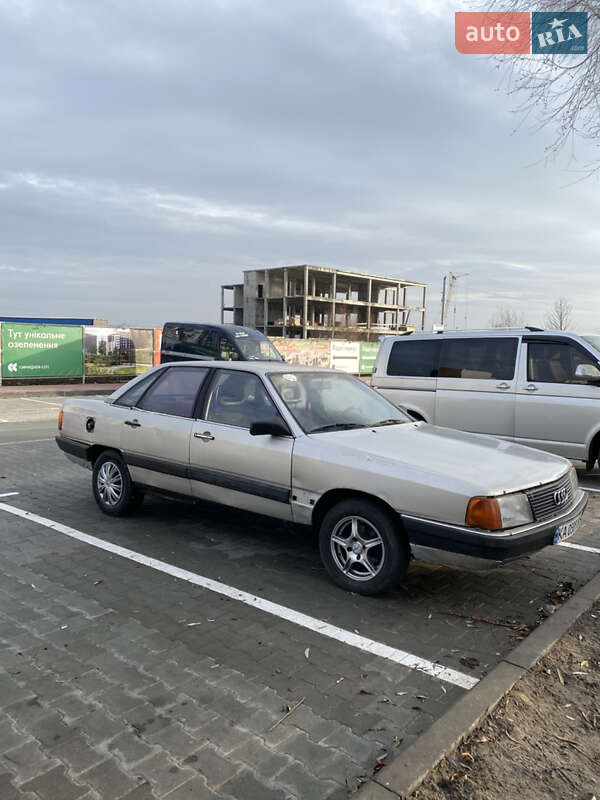 Седан Audi 100 1985 в Ирпене фото 4 Седан Audi 100 1985 в Ирпене