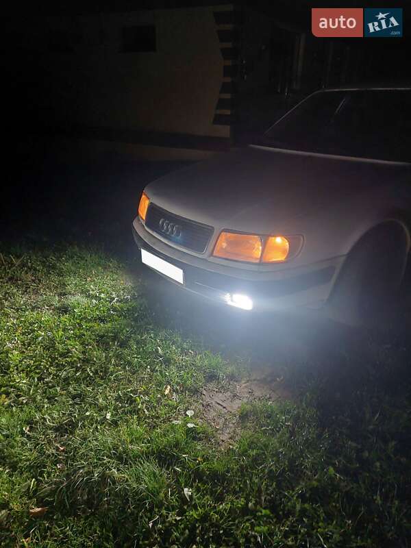 Седан Audi 100 1993 в Хотині фото Седан Audi 100 1993 в Хотині