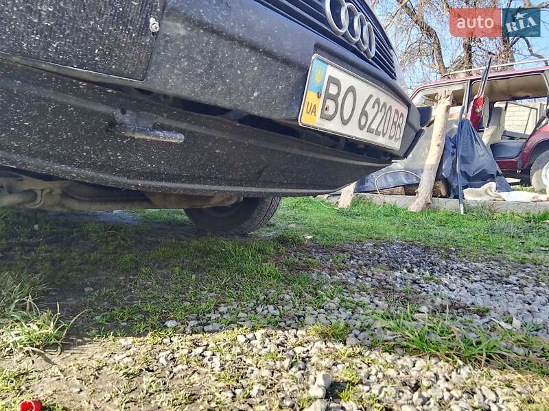 Седан Audi 100 1986 в Ровно