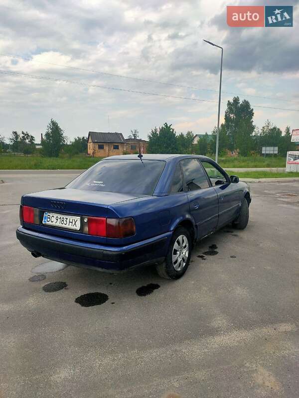 Седан Audi 100 1992 в Славуті
