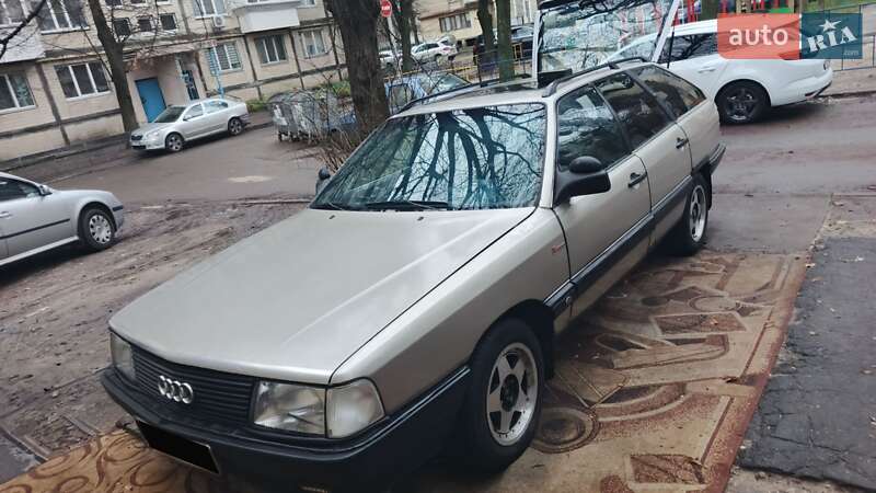 Универсал Audi 100 1983 в Киеве фото Универсал Audi 100 1983 в Киеве