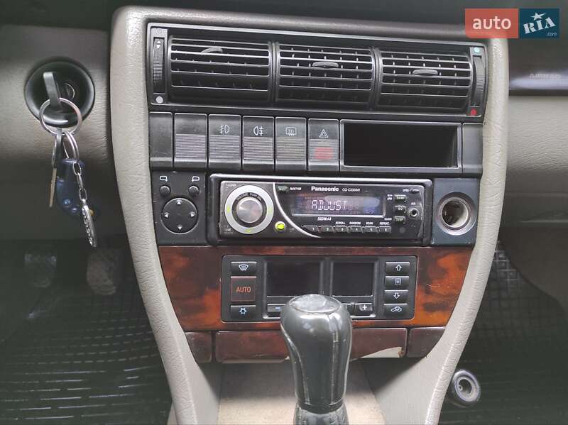 Седан Audi 100 1994 в Тернополе