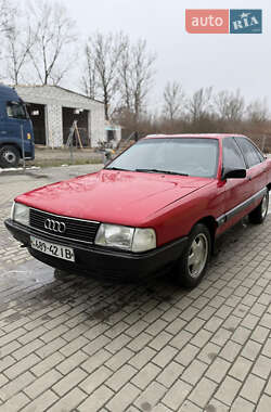 Седан Audi 100 1988 в Богородчанах
