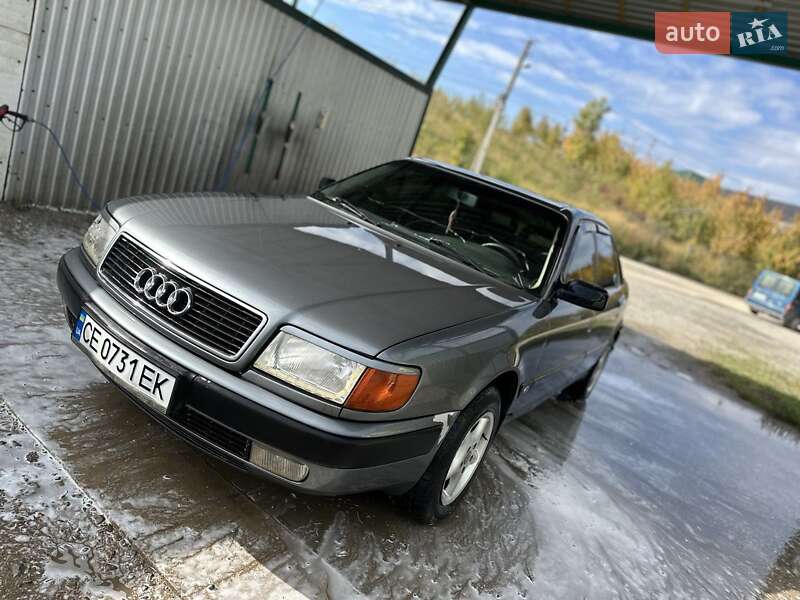 Седан Audi 100 1991 в Чернівцях