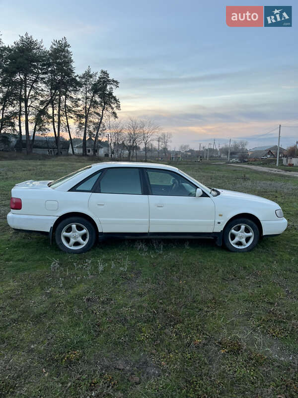 Седан Audi 100 1993 в Зміїві фото 3 Седан Audi 100 1993 в Зміїві