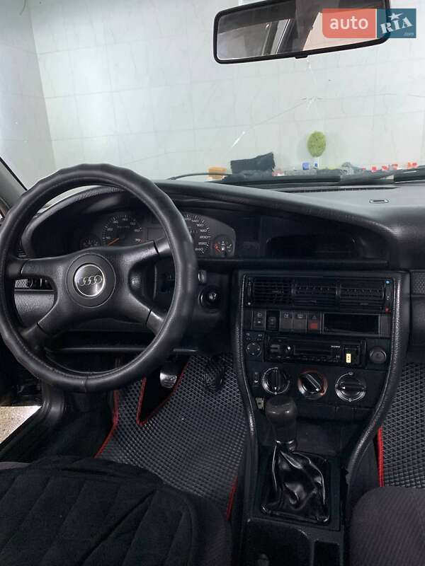 Седан Audi 100 1994 в Любашівці