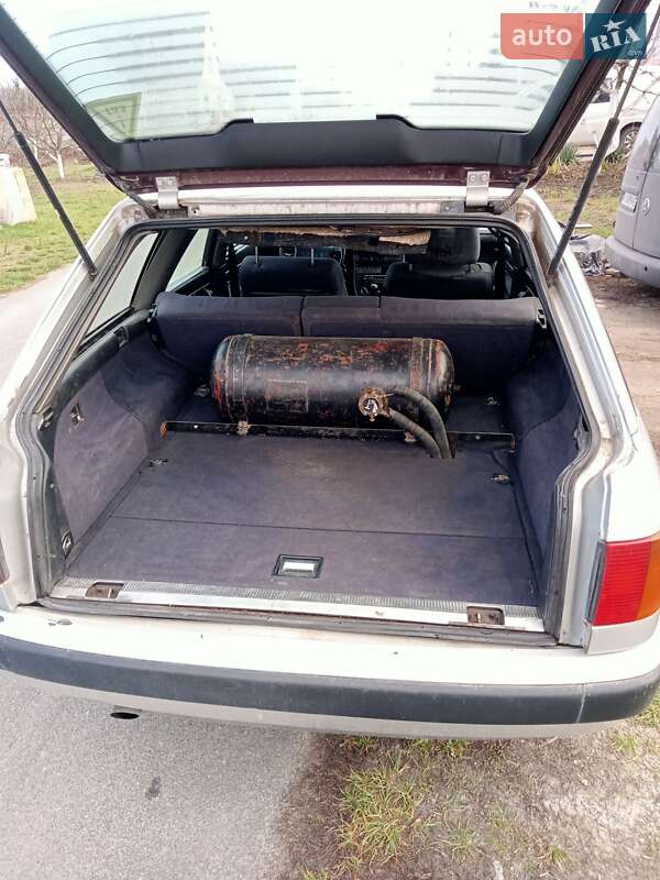 Універсал Audi 100 1991 в Макарові